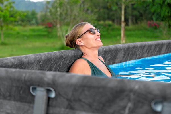 Bestway Kit Piscine Hors Sol rectangulaire APX 365-549 cm x 274 cm x 132 cm - Gris foncé – Image 6