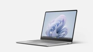 Microsoft Surface Laptop Go 3 Platin 12,4" 256GB i5 8Go / GB Win11 Pro