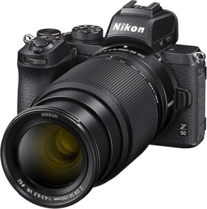 Nikon Hybride Z50 + objectif Z DX 1650mm f/3.56.3 VR + Z DX 50250 f/4.56.3 VR